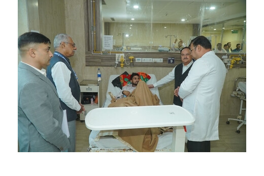 केंद्रीय स्वास्थ्य मंत्री का देवघर एम्स दौरा, इमरजेंसी सेवाओं और विकास कार्यों का लिया जायजा